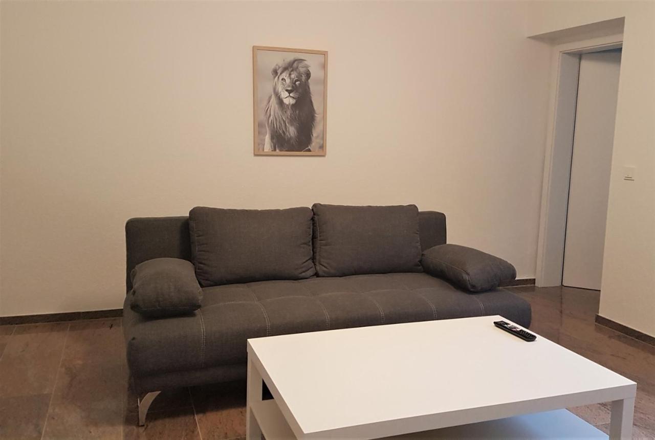 Ferienwohnungen Haus Scheidter 40 Sarrebruck Extérieur photo